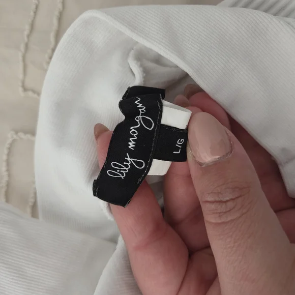 White Ribbed Halter Tank Top - Picture 2 of 2